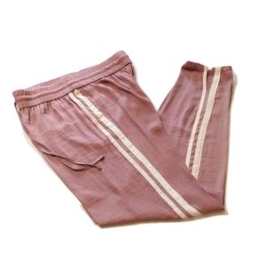 🦅 American Eagle Outfitters Lounge Pants